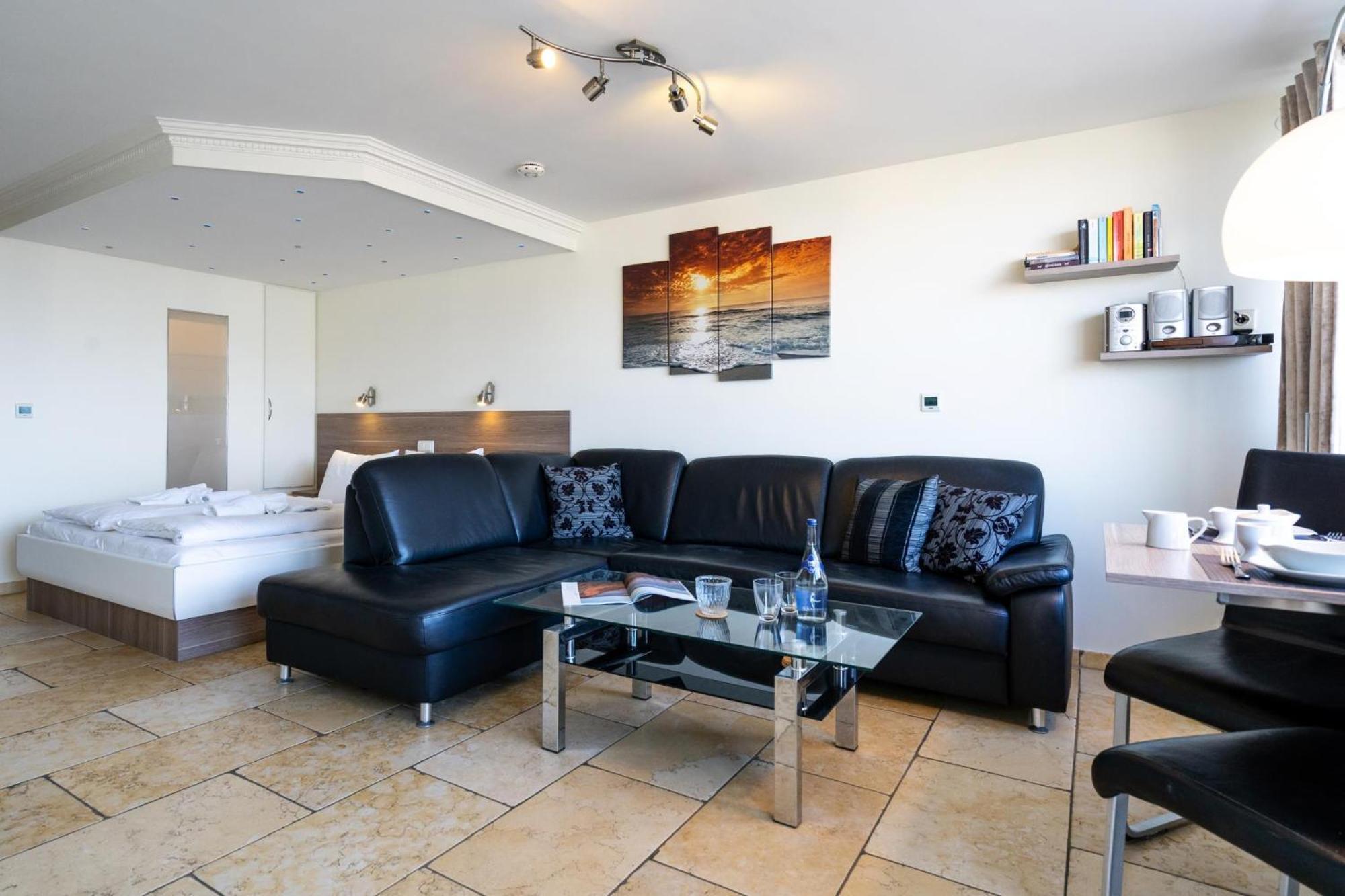 Hanseatenhaus, W71 Westerland